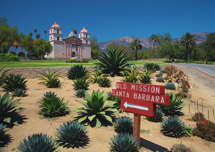 There are so many cute coastal towns to visit in California. Make sure to make Santa Barbara one of your stops.
